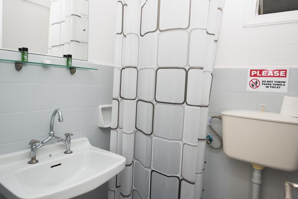 Hb Hotel Benitsa Benitses  Ngoại thất bức ảnh